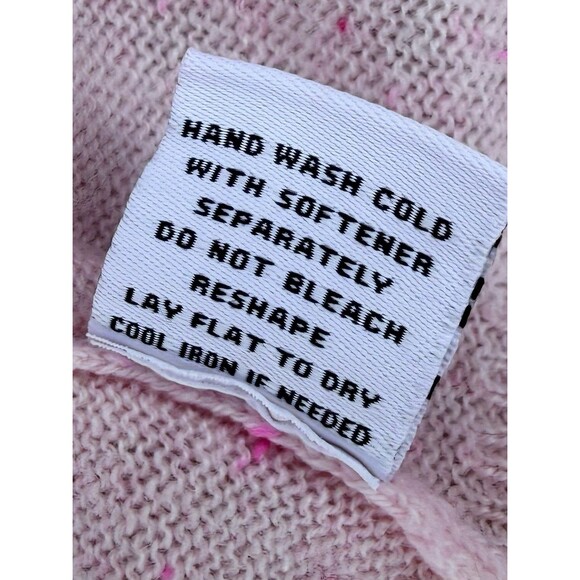 525 America Cropped Sweater 100% Cashmere Pink Heart Valentine Sz M Medium EUC!! - Picture 7 of 7